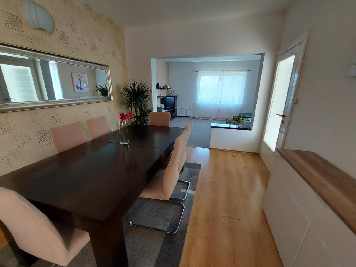 Apartman Larisa Διαμέρισμα Kampor Εξωτερικό φωτογραφία
