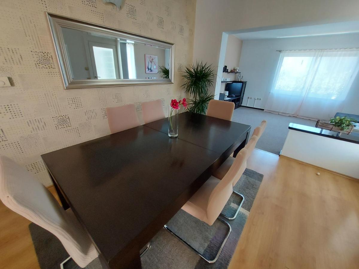 Apartman Larisa Διαμέρισμα Kampor Εξωτερικό φωτογραφία